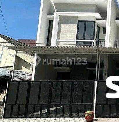 Jual Rumah Kutisari Indah Barat 2 Lantai Minimalis Row Jalan 4 Mobil Luas Bagus Strategis 1