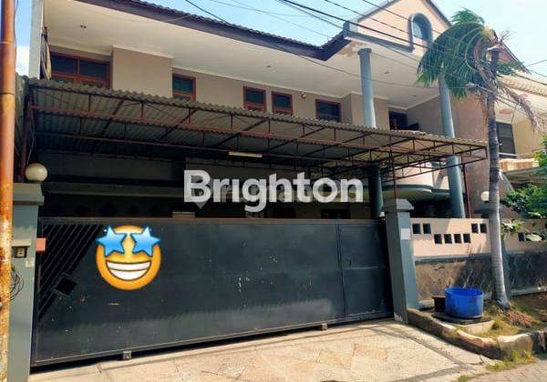 Jual Rumah Darmo Indah Timur Luas Besar 2 Lantai Bagus Siap Huni 1