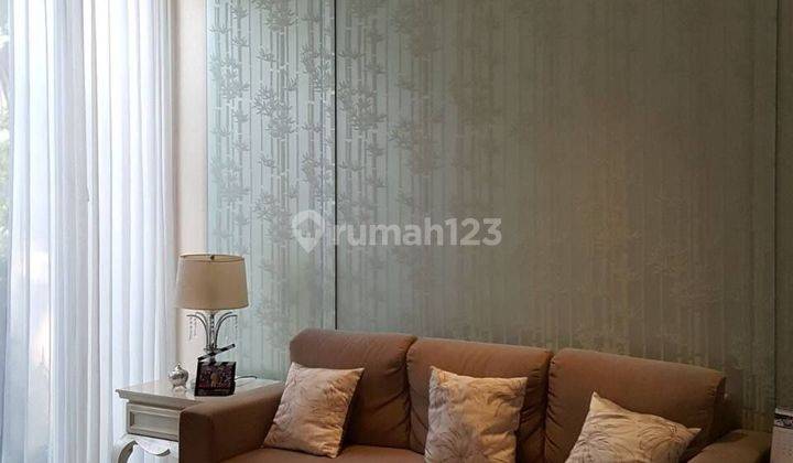 Sewa Rumah Sultan La Riz Embassy Pakuwon Indah Full Furnish Interior Cantik Siap Huni Jarang Ada 2