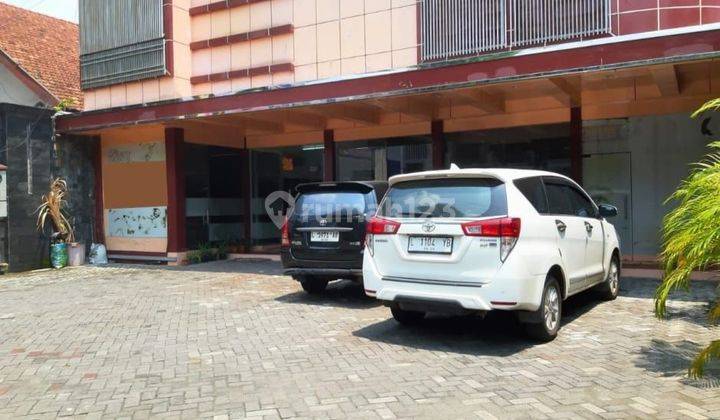 JUAL RUMAH USAHA AREA KOMERSIAL SURABAYA PUSAT JALAN WALIKOTA MUSTAJAB STRATEGIS BAGUS JARANG ADA 1