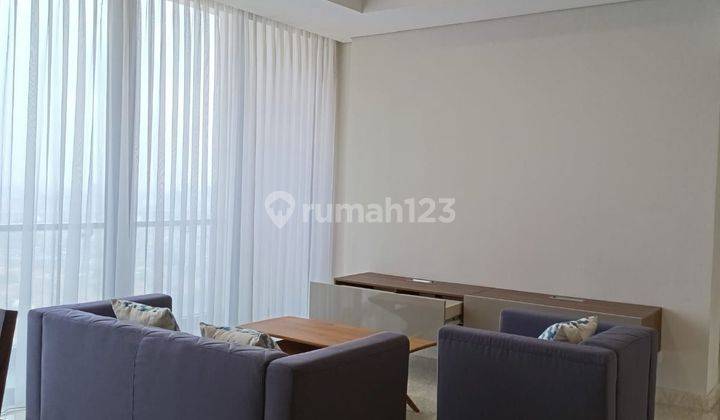 SEWA APARTEMEN VOILA CIPUTRA WORLD 4BR COCOK UNTUK EXPAT BAGUS SIAP HUNI FULL FURNISH 2