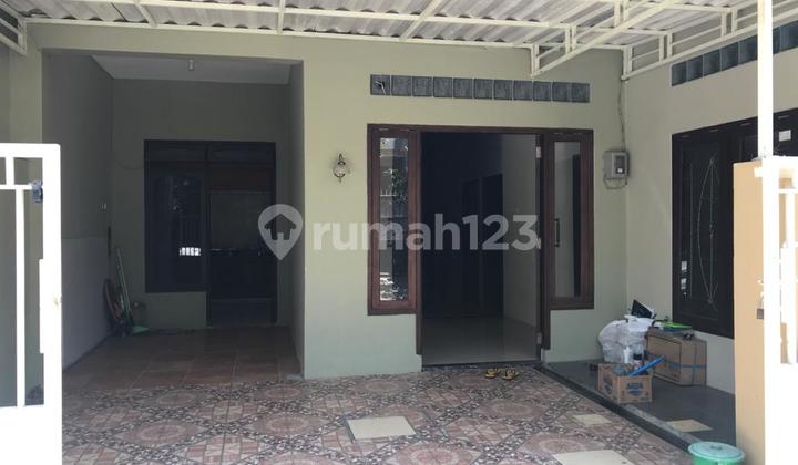 Cheap Sale of Graha Kembangan Asri Gresik 2-Story House Fully Built Cheap Sale of Graha Kembangan Asri Gresik 2-Story House Fully Built