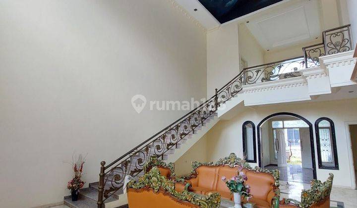 Jual Rumah Sultan Villa Bukit Regency Pakuwon Indah American Classic 1