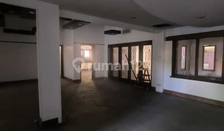 Diponegoro Warehouse Commercial Building for Rent, Area 1410, Good Condition Diponegoro Warehouse Commercial Building for Rent, Area 1410, Good Condition
