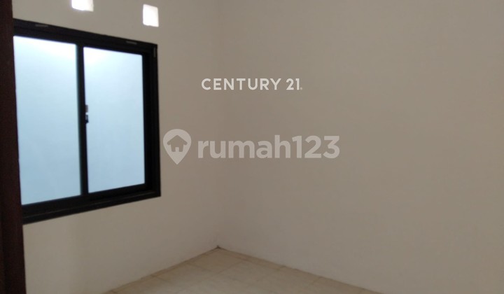 Dijual Rumah Bagus Strategis Harga Menarik Di Graha Bintaro  2