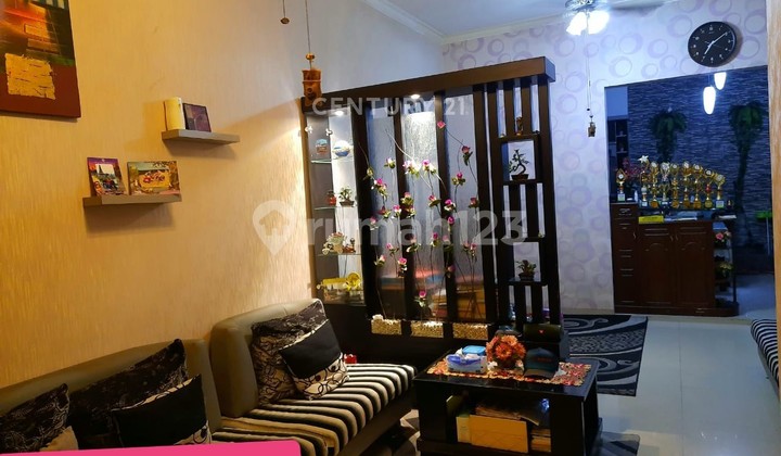 Dijual Rumah Bagus Siap Huni Harga Menarik Di Graha Raya  2