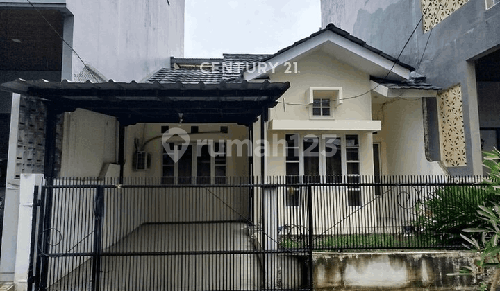 Strategic House Attractively Priced For Sale In Graha Raya Strategic House Attractively Priced For Sale In Graha Raya