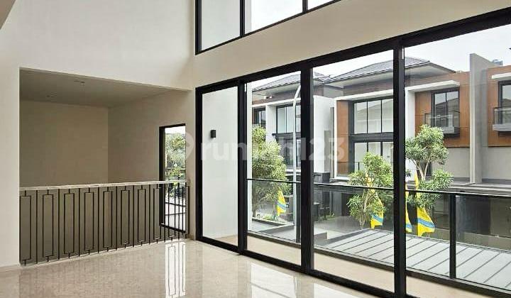 Rumah Mewah Nava Park BSD City, Tangerang Rumah Mewah Nava Park BSD City, Tangerang