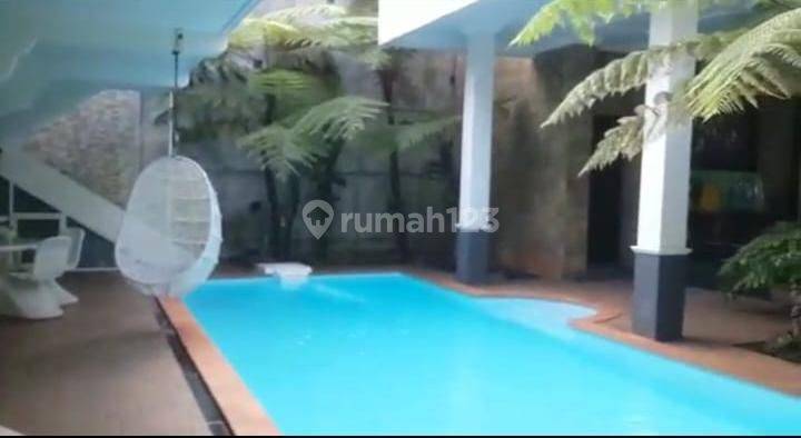 Rumah Semi Furnished di De Park BSD City Tangerang 2 Bagus Sekali 1