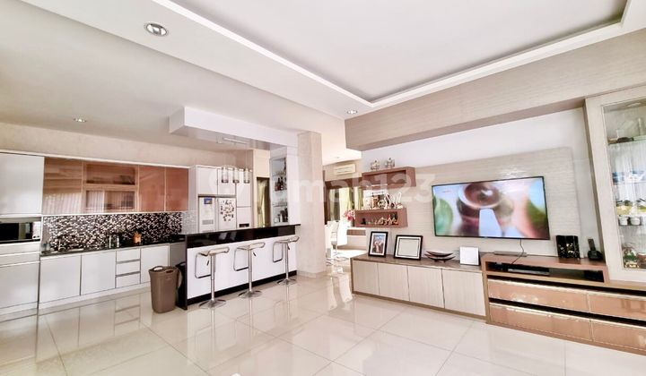 Neat, Ready-to-Live House Rare in Cluster Brassia De Park BSD City 2