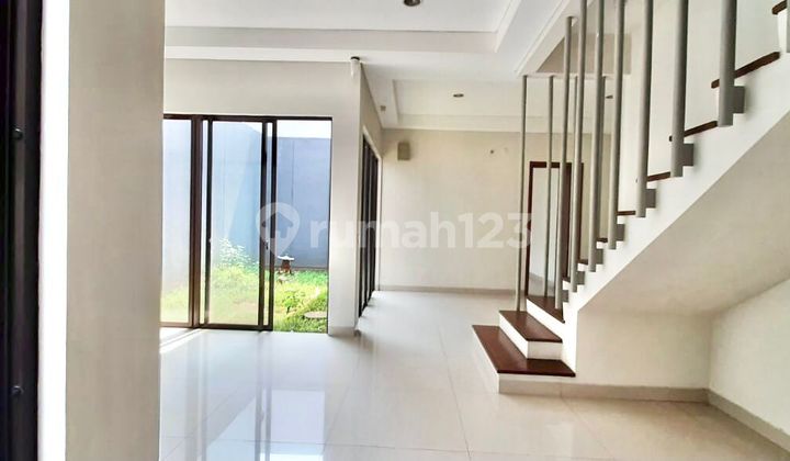 Rumah di De Naara De Park - BSD City 2 Lantai Bagus 2