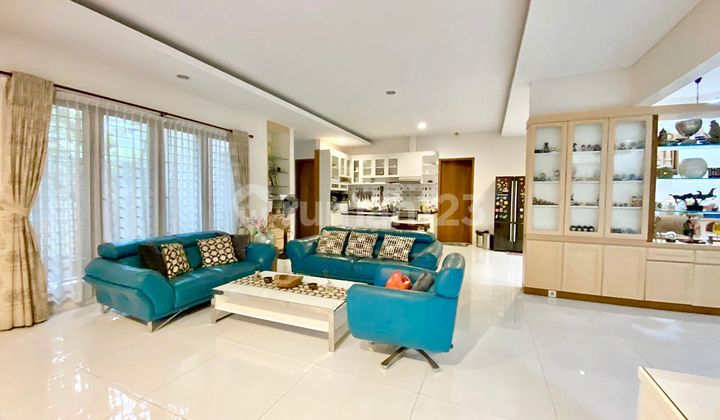 Rumah di Heliconia De Park - BSD City 2 Lantai Ada Taman Luas untuk Swimming pool Rumah di Heliconia De Park - BSD City 2 Lantai Ada Taman Luas untuk Swimming pool