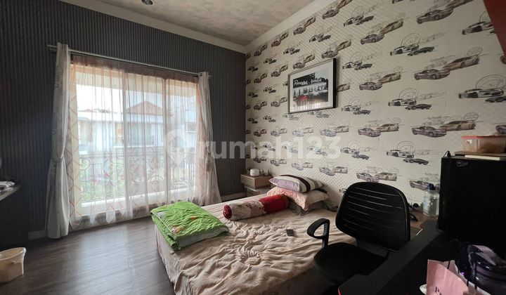 House Already Renovated in Crown, Tangerang 2