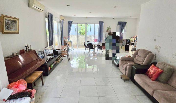 Rumah Exclusive di Cajuputi De Park Bsd City, Tangerang 2