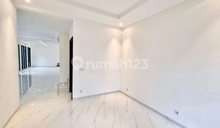 Rumah Bagus BSD Puspita Loka, Tangerang SHM