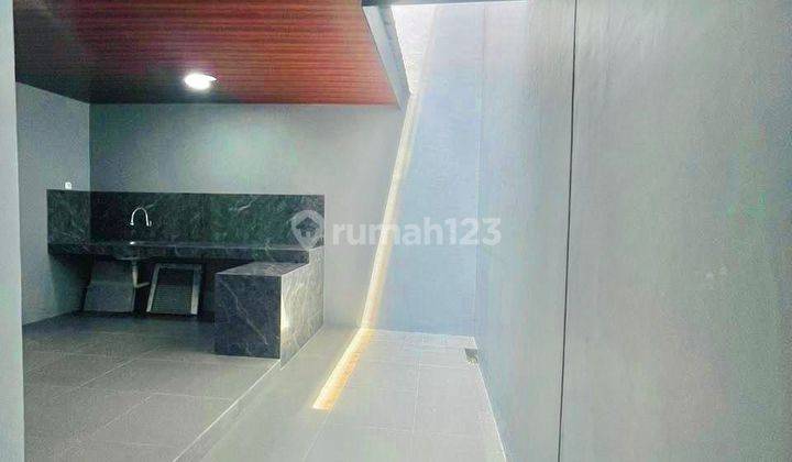 Rumah The Eminent 2 Lantai Sudah Renovasi 2