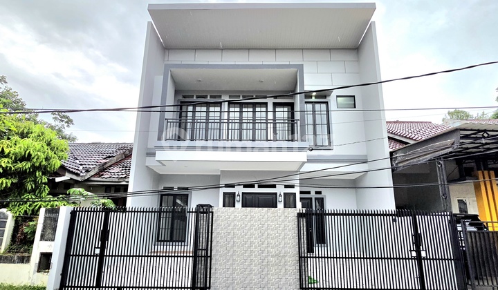 Rumah Nyaman Strategis Banget Krl,pasmod,fasilitas Umum Dekat Griyaloka Bsd City Rumah Nyaman Strategis Banget Krl,pasmod,fasilitas Umum Dekat Griyaloka Bsd City