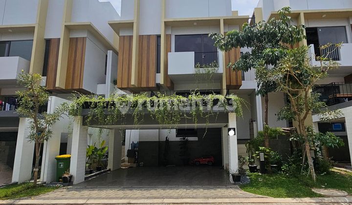 Wide 9 Blizzfield House Bsd City