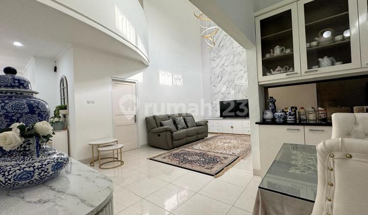 Beautiful Fully Furnished House, Strategic Location, One Gate System, Puspita Loka, BSD City Beautiful Fully Furnished House, Strategic Location, One Gate System, Puspita Loka, BSD City