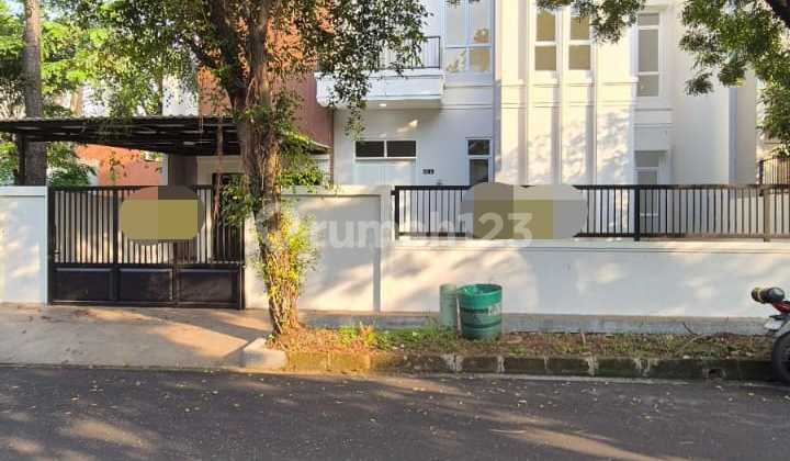 Neat and Clean House Ready to Occupy, Strategic Location in Giriloka 2 BSD Neat and Clean House Ready to Occupy, Strategic Location in Giriloka 2 BSD