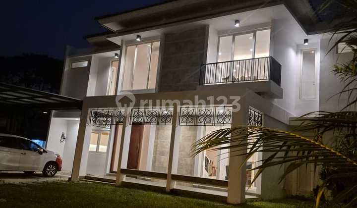 Rumah Mewah Furnish Siap Huni Private Pool Cluster Renata Aruna Alam Sutera