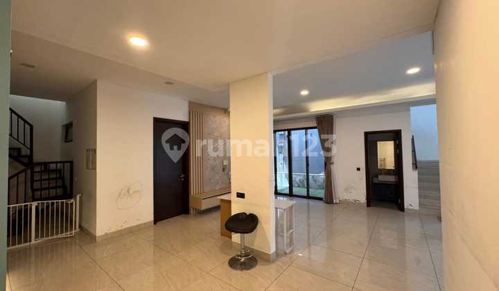 Rumah Cantik Elegan Siap Huni Amata Mozia Bsd City Rumah Cantik Elegan Siap Huni Amata Mozia Bsd City