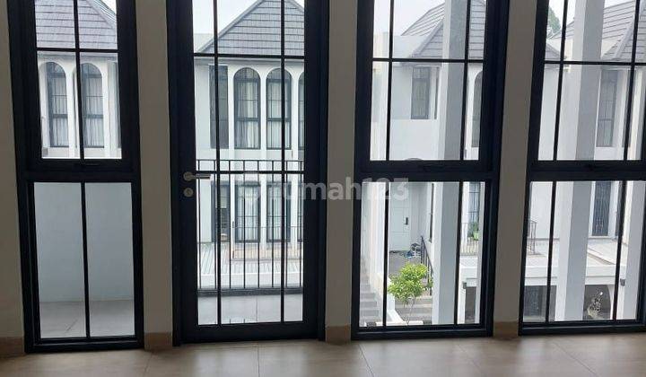 Jarang Ada Rumah Rapih Semi Furnish Di Aether Greenwich Bsd City 1