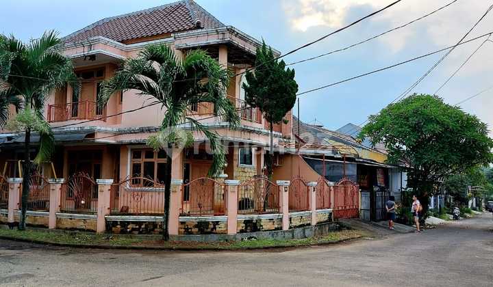 Dijual RUMAH HOOK Rapih bagus
REGENSI MELATI MAS.

 3