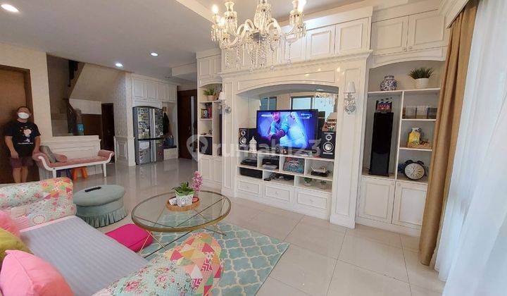 Semi furnish rumah Luxmore Greenwich BSD sangat rapih terawat 1