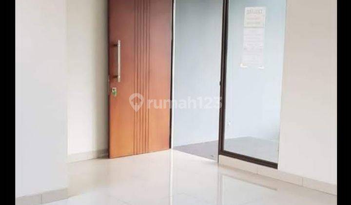 Dijual Cepat rumah terawat rapih siap huni Eminent Prestigia - BSD City 2