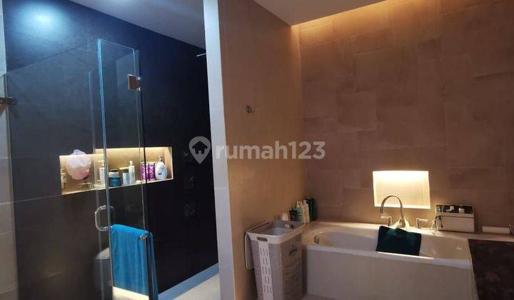 Dijual Rumah sultan mewah lingkungan elit de Maja de Park BSD CITY 2