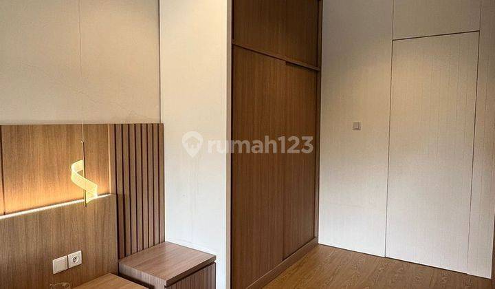 Rumah The Eminent Ingenia Jarang Ada Full Renovasi Bsd City 2