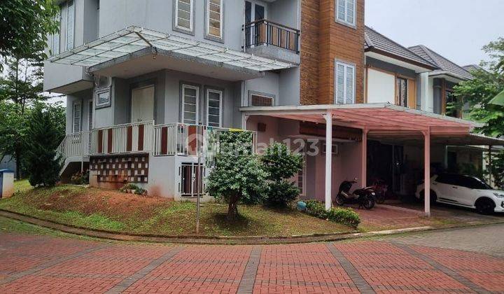 Dijual rumah posisi Hook Split Level Depan Sport Club Cluster Kireina Nusaloka BSD 1