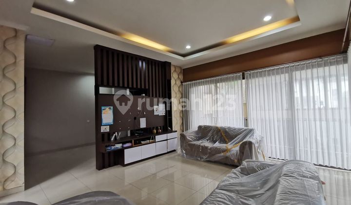 Rumah Cantik Nyaman Kalangan Elit Brassia De Park BSD Rumah Cantik Nyaman Kalangan Elit Brassia De Park BSD
