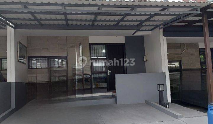 Rumah rapih nyaman siap huni sudah renovasi total full furnish De Latinos BSD 1