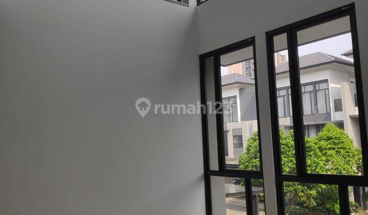 Rumah lebar 10 Bagus di Lakewood Navapark BSD City, Tangerang 1