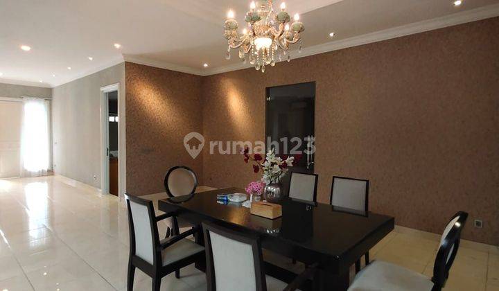 Dijual rumah rapi cantik mewah siap huni di Victoria River Park BSD
 2