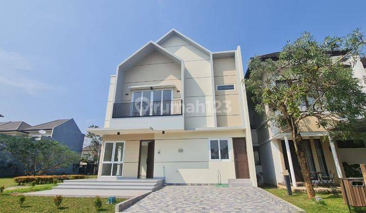 Rumah Hoek Banci mewah modern cantik Illustria The Eminent BSD
 1