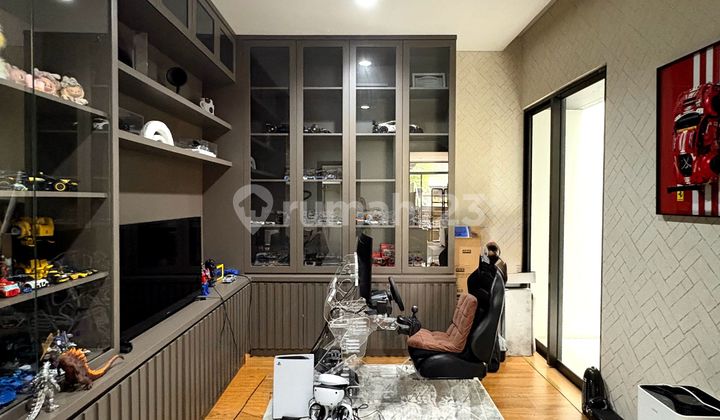 Rumah Mewah Cantik dan Rapih Siap Huni Hoek Caelus Greenwich Park BSD 2