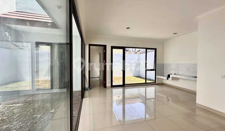 Strategic House, Neat, Comfortable Environment, Safe, Eternity The Icon BSD 2