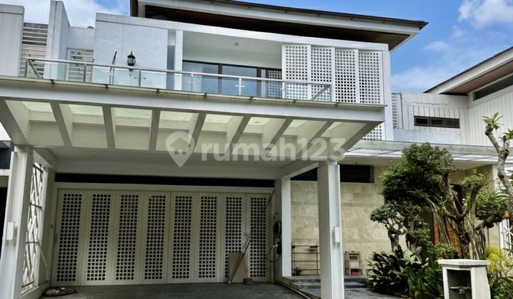 De Park BSD House 12 Meters Wide, Very Nice Full Renovation & Cheap De Park BSD House 12 Meters Wide, Very Nice Full Renovation & Cheap