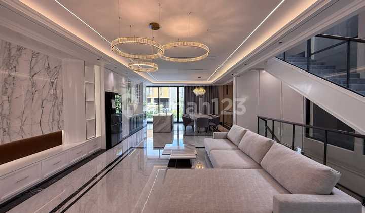 Rumah Mewah Sultan Siap Huni Rapih Brand New Enchante BSD Rumah Mewah Sultan Siap Huni Rapih Brand New Enchante BSD