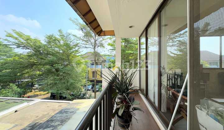 Luxurious Spacious House in Heliconia De Park Cluster, BSD