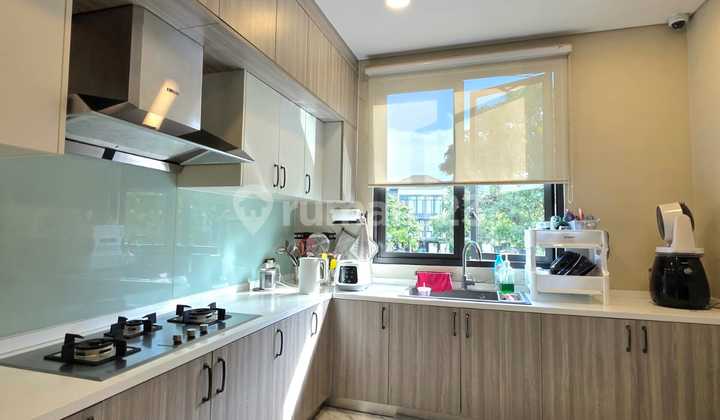 Rumah Mewah Full Furnish Turun Harga Nava Park Cluster Lakewood BSD City