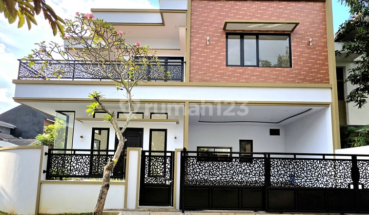 Modern Minimalist Corner House in Kencana Loka Bsd