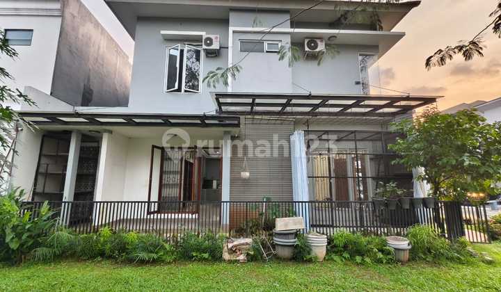 Ready-to-Occupy 2-Story House, Strategic Location, The Icon Cosmo BSD.