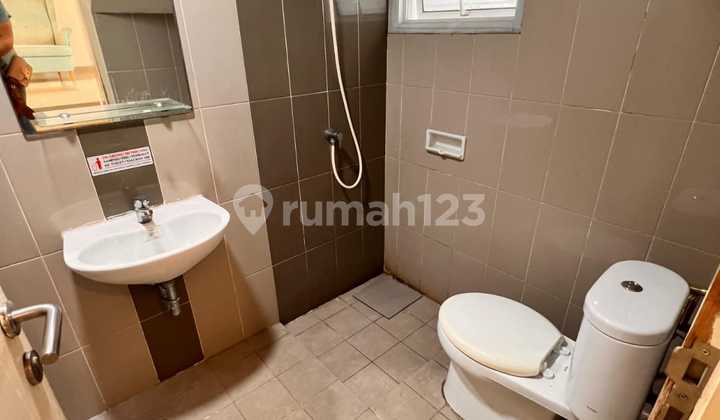 Affordable Semi-Furnished Ready-to-Occupy House in Bohemia Village Cluster Gading Serpong 2