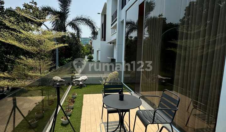 Rumah Mewah Rapi Siap Hunimanyar Permai Pik Jakarta Utara