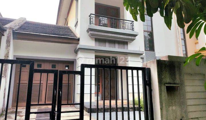 Rumah rapih bagus 2lantai akses strategis dekat Pasmod stasiun De Latinos Cluster De Rio BSD City 1