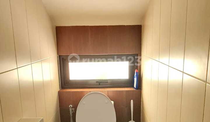 Well-Maintained 2-Story House Ready to Occupy Semi-Furnished The Eminent Prestigia BSD 2